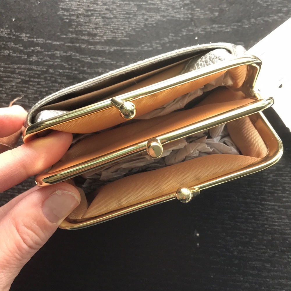 Matching Leather Buxton Bundle FINAL SALE! - Picture 3 of 4